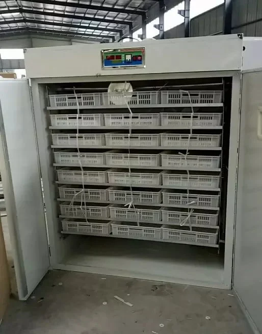 Incubadora profesional de 2112 Huevos